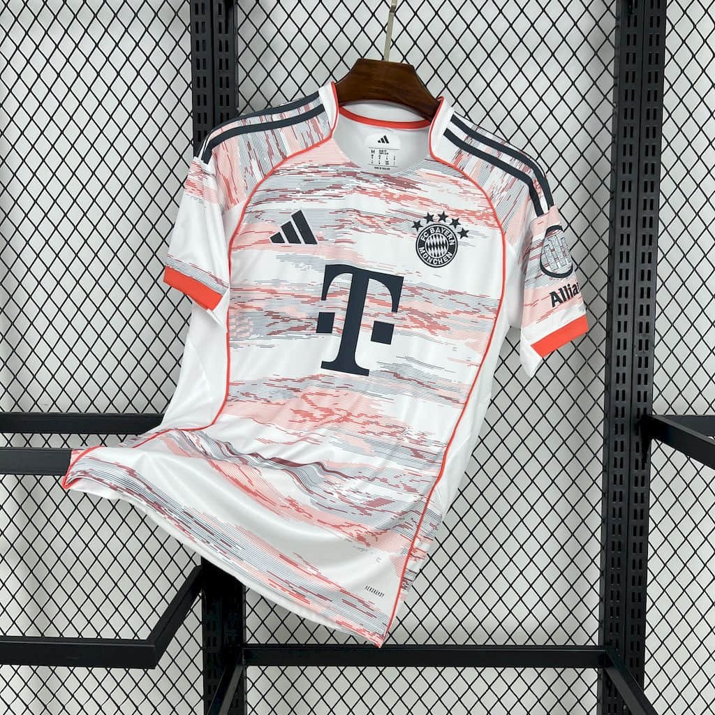 Bayern 25-26 Away Fan | Version
