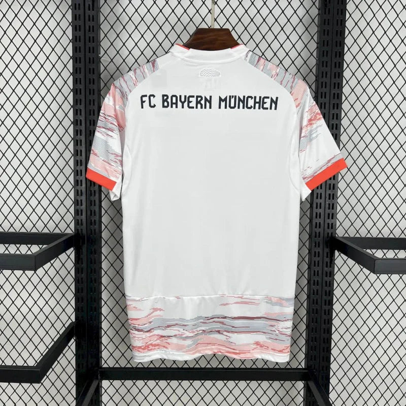 Bayern 25-26 Away Fan | Version