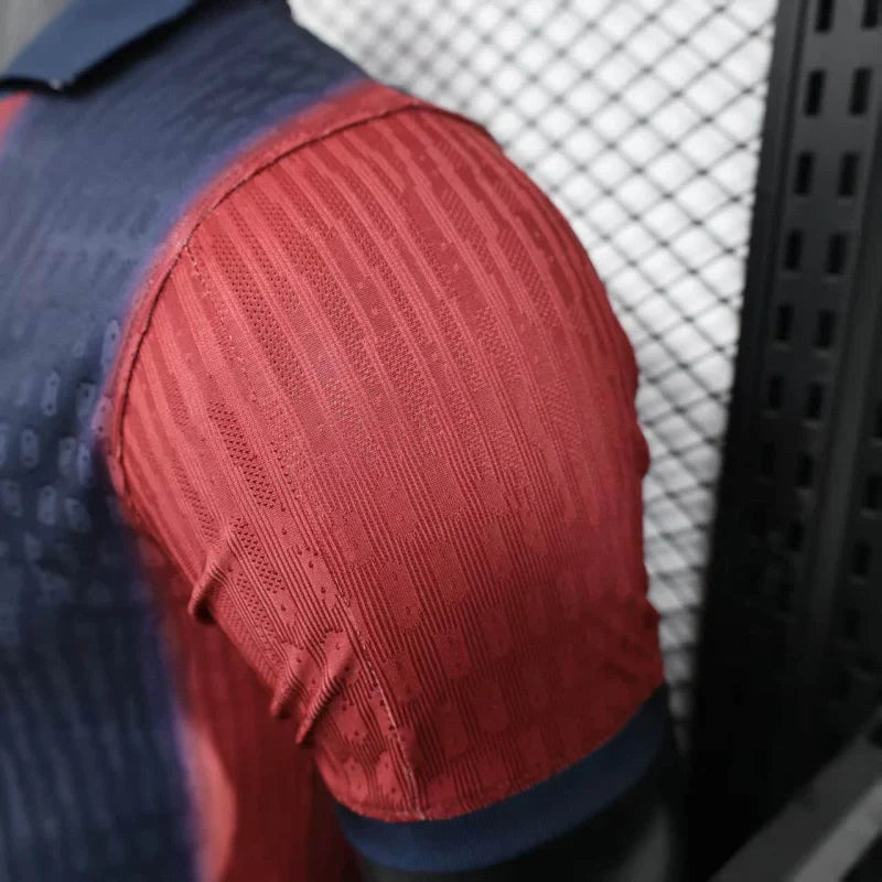 Barcelona 2001 Traviscott Home | Player Version