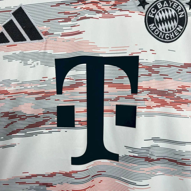 Bayern 25-26 Away Fan |  Version