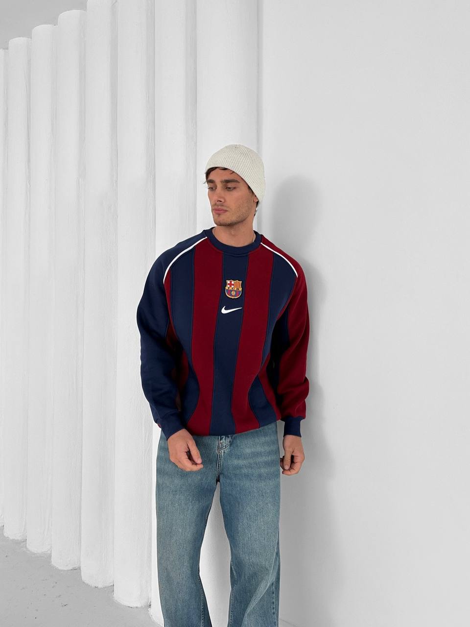 FC Barcelona 2005 Retro Striped Crewneck – Stryve