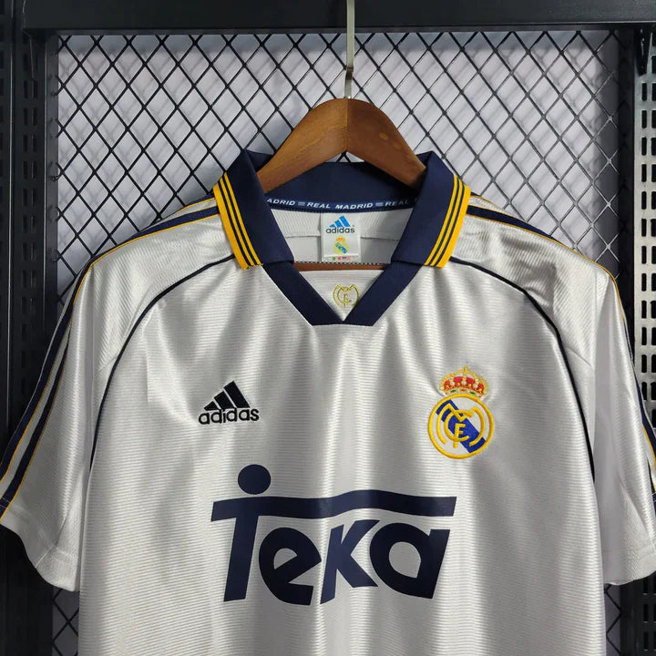 Real Madrid 1998-00 Home | Retro Jersey